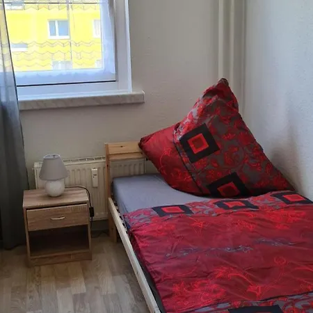 Apartment Monteur Und In Mit 3 Schlafzimmern 6 Personen Btr 174 Magdeburg