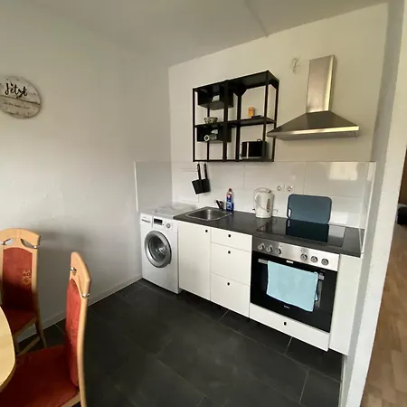 Monteur Und In Mit 3 Schlafzimmern 6 Personen Btr 174 Apartment *