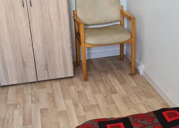 Neue Monteur Und Handwerker In Mit 3 Schlafzimmern 6 Personen Btr 174 Magdeburg