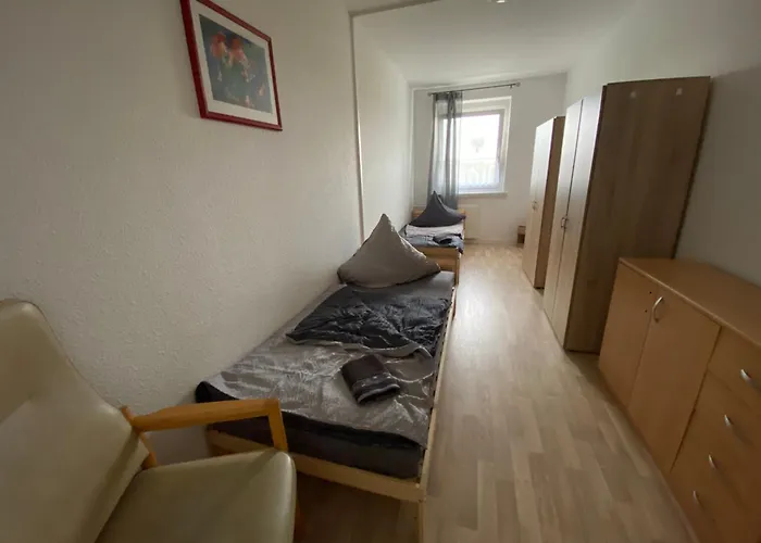 Neue Monteur Und Handwerker In Mit 3 Schlafzimmern 6 Personen Btr 174 Lägenhet Magdeburg